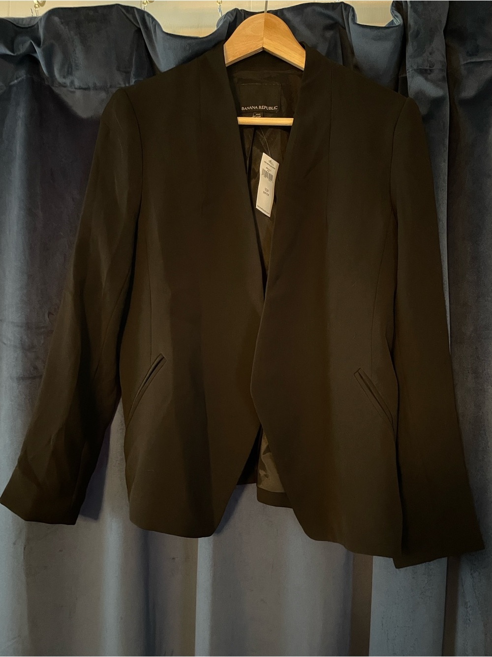 Banana Republic Collarless Open-Front Black Blazer